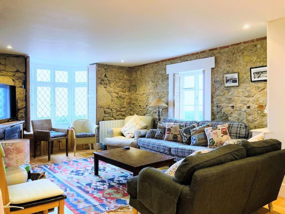 The Old Boat House, Seaview - Seafront Three Bedroom Cottage With Separate Two Bedroom Annexe 외부 사진